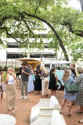 Mobile Bar from a Classic Volkswagen Bus: Cocktails, Wine, Beer & More image 12