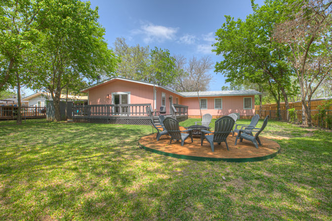 The Pink Haus: Luxe 3BR Retreat 1 Mile from Main Street with Firepit & Cozy Design image 46