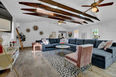 The Pink Haus: Luxe 3BR Retreat 1 Mile from Main Street with Firepit & Cozy Design image 28