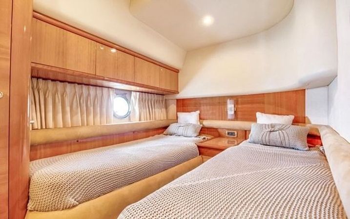 55' AZIMUT Dream II Yacht Charter Experience image 6