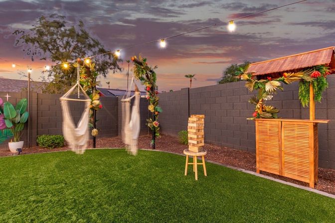 Tropic Oasis: Stylish Rental with Heated Pool, Mural Wall & Views of Camelback Mountain image 24