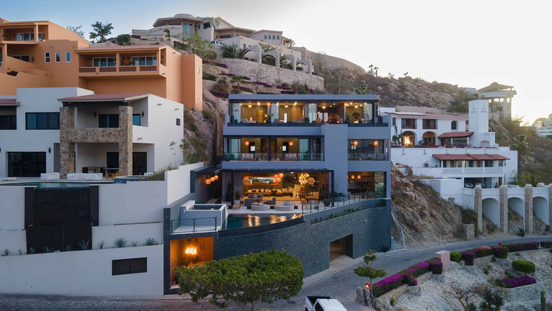 Luxury Cabo Villa: 8BR Lucia Noir for Up to 24 Guests image 37