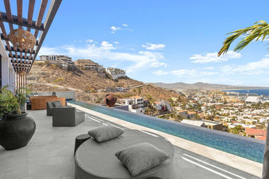 Luxury Cabo Villa: 8BR Lucia Noir for Up to 24 Guests image 26