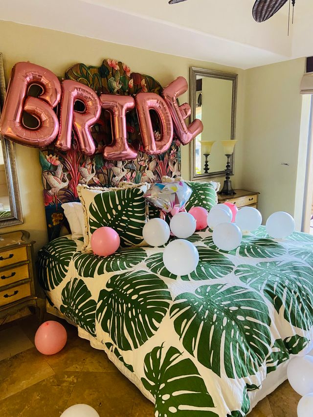 Bachelorette Decor Service at Your Hotel or Vacay Rental image 3