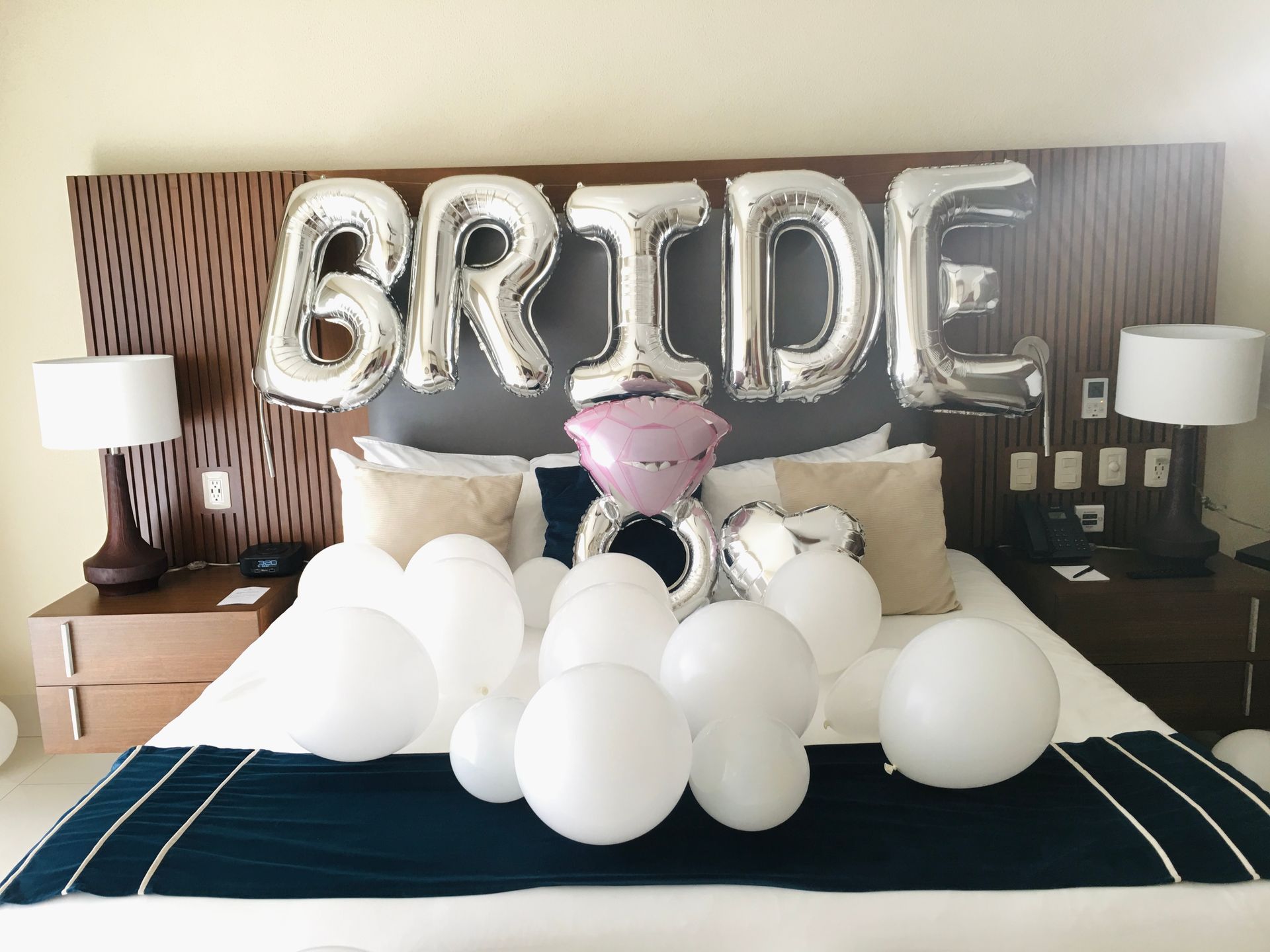 Bachelorette Decor Service at Your Hotel or Vacay Rental image 1