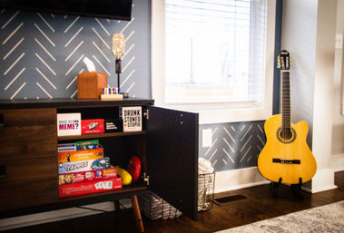 Underwood Manor: Hot Tub, Fire Pit, IG Photo Spots, Glam Area, & Close to Broadway. image 33