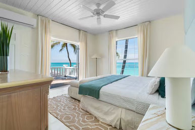 Emerald Wave Estate: 4-BR Beach House with Private Beach Access image 3