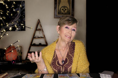 Mystical Psychic Reading Experience: Tarot, Crystal Ball and More image 9