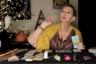 Mystical Psychic Reading Experience: Tarot, Crystal Ball and More image 7