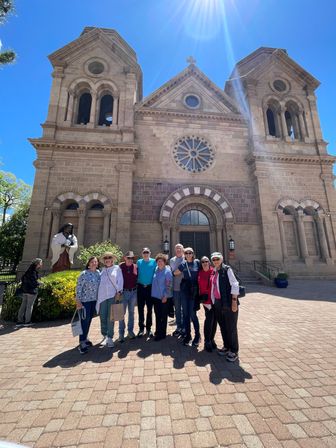 Plaza Sip, Savor & History Walking Tour with Vigilante Guides image 3