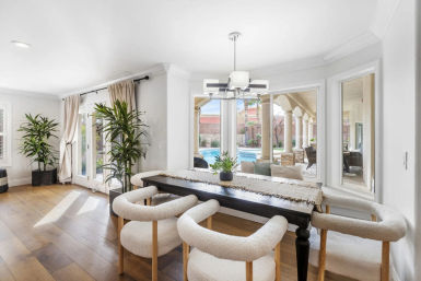 Pickle & Play Villa: Luxe Vegas Retreat with Pool, Pickleball & Mini Golf image 14