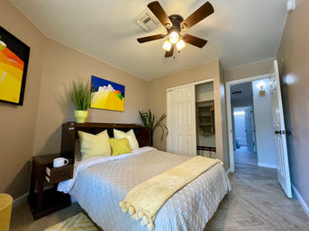 Palm Tree Retreat: Luxe Pool, Spa & Glam Room image 18