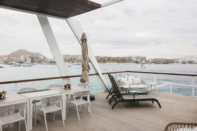 Pelican Yacht Charters: Cruise Los Cabos Land's End in Luxury image 8