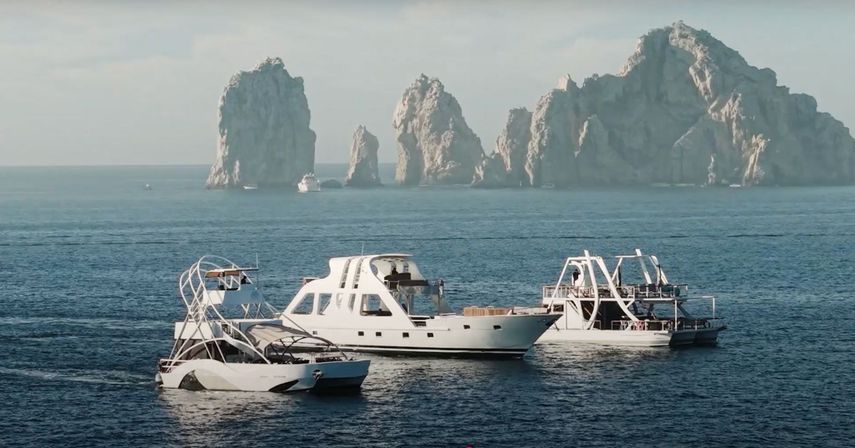 Pelican Yacht Charters: Cruise Los Cabos Land's End in Luxury image 6