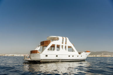 Pelican Yacht Charters: Cruise Los Cabos Land's End in Luxury image 13