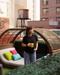 Staypineapple: Artful Hotel in Midtown New York image 14