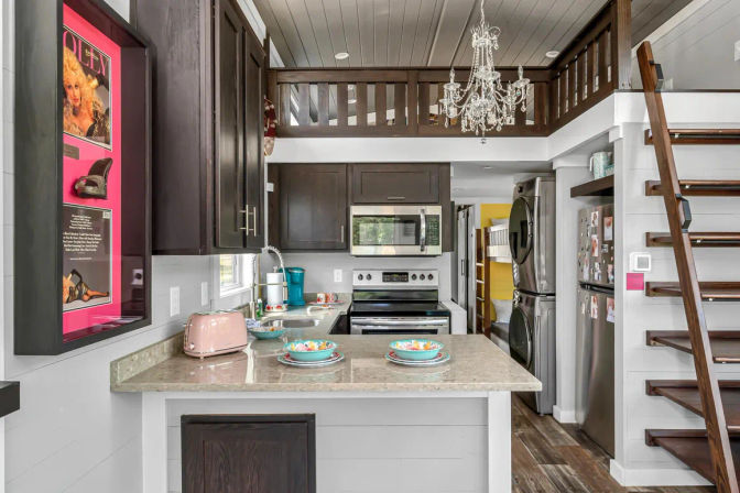 Lakefront & Rhinestones: The Dolly House Dream Getaway from Nashville image 4