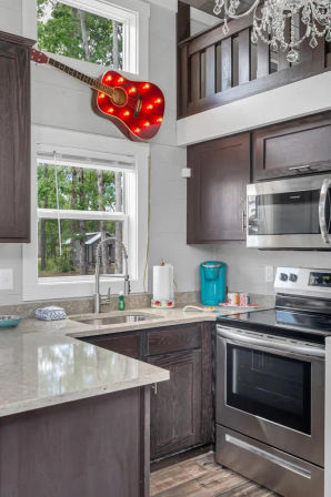 Lakefront & Rhinestones: The Dolly House Dream Getaway from Nashville image 9