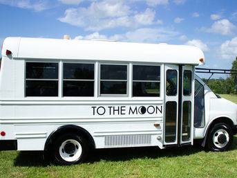 Minnie Moon Photobooth Bus: A Fresh & Fun Event Space on Wheels image 5