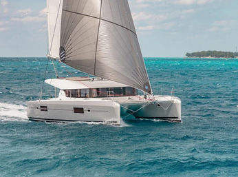 42' Lagoon Sailing Catamaran Charter in Key West image 4