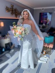 The Bride Tribe Glow-Up: Luxury Spray Tans for Your Vegas Bachelorette image 6