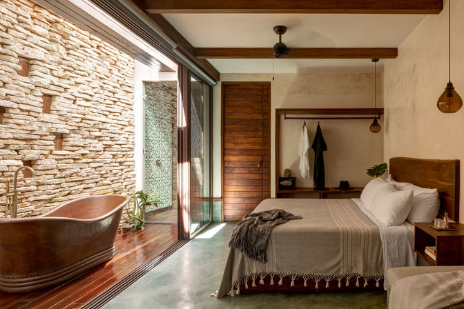 6BR Luxury Penthouse: Rooftop Pool & Bathtub image 8
