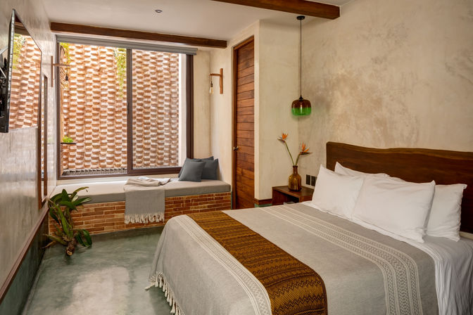 6BR Luxury Penthouse: Rooftop Pool & Bathtub image 21