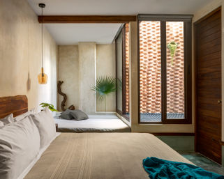 6BR Luxury Penthouse: Rooftop Pool & Bathtub image 13