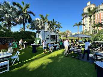 Book a Mobile Golf Simulator for the Ultimate Party Experience – Perfect for Group Celebrations! image 14