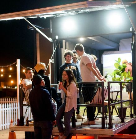 Book a Mobile Golf Simulator for the Ultimate Party Experience – Perfect for Group Celebrations! image 6