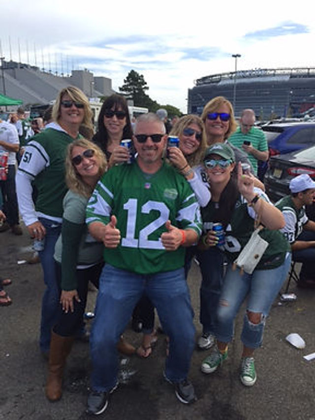 NFL Tailgate Party: Every NY Jets & NY Giants Game in NY with All-You-Can-Eat & Drink image 5