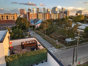 Modern 3BR Tampa Townhouse - Rooftop, Parking, Near Ybor & Downtown image 18