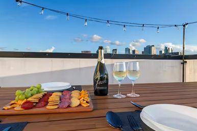 Modern 3BR Tampa Townhouse - Rooftop, Parking, Near Ybor & Downtown image 34