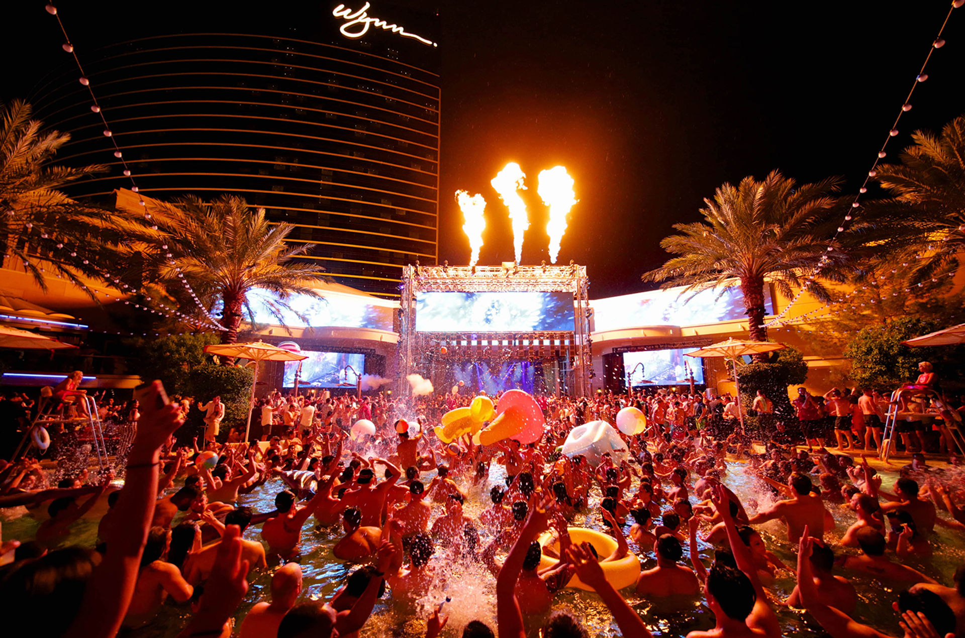 Pool party tours, Sin City Club Crawl, Party Bus Tours