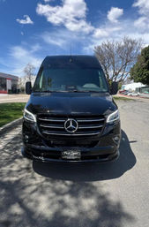 Luxury Limousine Transfers: SUV, Van, Stretch, or Bus image 2