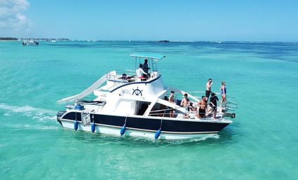 Small Group Private Party Boat in Punta Cana (Up to 14 Guests) image 3