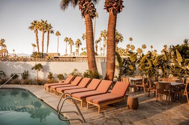 Luxury Wellness Hotel with Cold Plunge & Sauna (Sleeps 27) image 6
