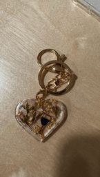 UV Resin Workshop: Create Floral Jewelry image 13