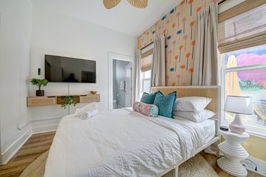 Boho Bungalow: Your Bachelorette Bash HQ in Downtown San Diego image 22