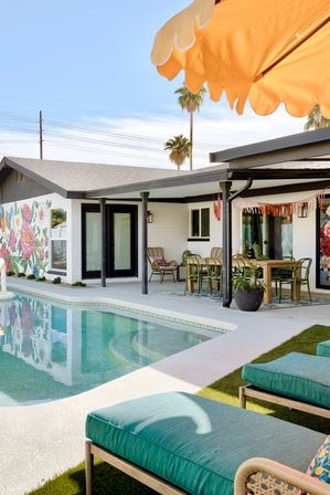 Garden Party: Pool, Outdoor Kitchen & Grill image 6