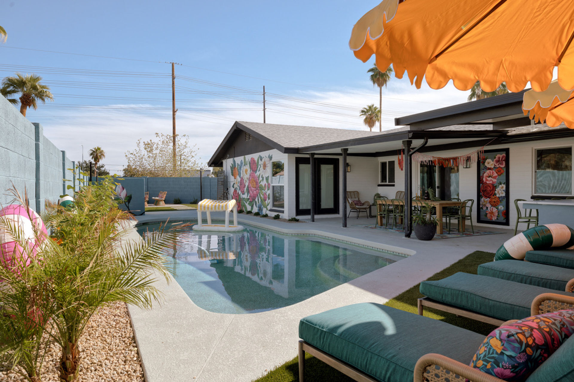 Garden Party: Pool, Outdoor Kitchen & Grill image 1
