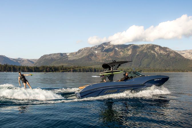 Private Wakesurf & Wakeboard Boat Charter: Thrills on the Water image 11