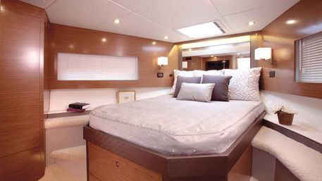 "Cantius" 46' Cruisers Yacht Charter in Marina Del Ray image 14