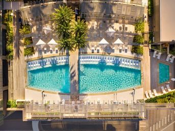 Fairmont Hotel: Luxury Downtown Austin Getaway with Spa, Dining & Premier Stays image 2