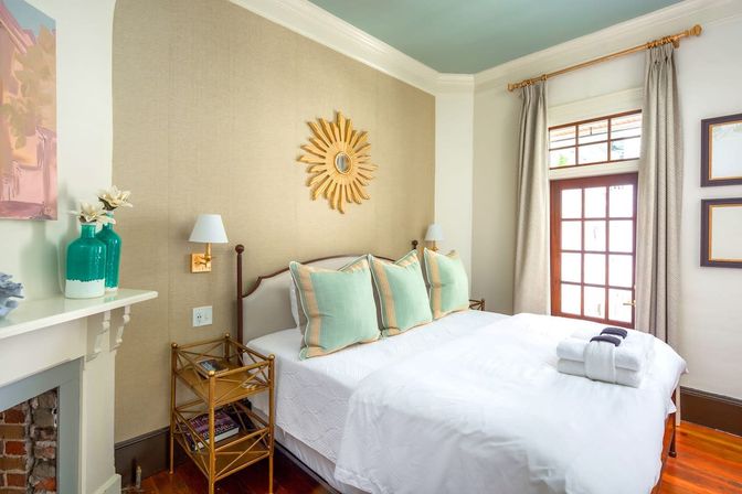 The Inns: 9-Bedroom Victorian Home with Additional 1-Bedroom Guest Cottage in Downtown Charleston image 19