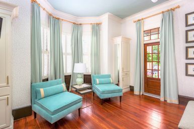 The Inns: 9-Bedroom Victorian Home with Additional 1-Bedroom Guest Cottage in Downtown Charleston image 9