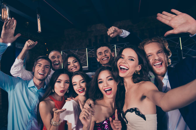 VIP's ONLY: Vegas Night Club Crawls with Party Bus Transportation, Drink Specials, No Lines & No Covers image 4