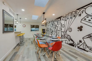 Games Gone Wild: Games, Hot Tub & Outdoor Projector image 9
