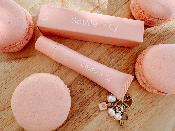 Goldie + Cy | Private Lipgloss Charm Bar Party  image 9