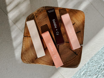 Goldie + Cy | Private Lipgloss Charm Bar Party  image 8